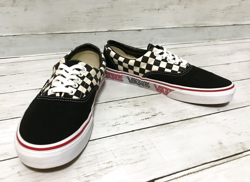 checkered vans era